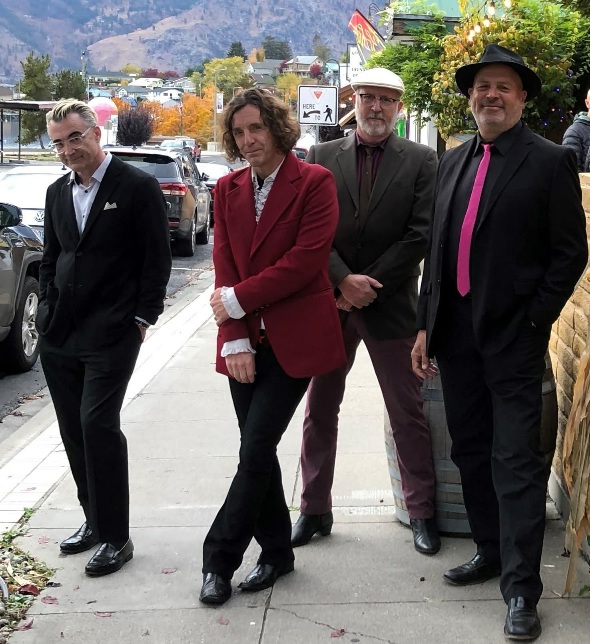 Live Music With the Velveteen Lotharios